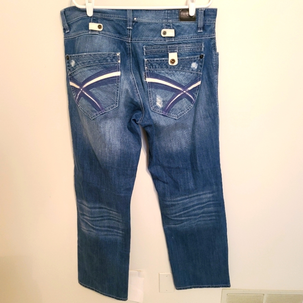 PARISH DISTRESSED STRAIGHT LEG JEANS